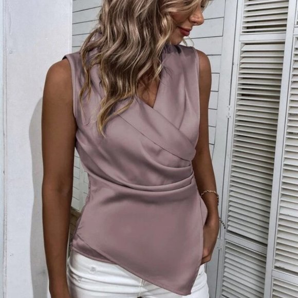 Satin Shawl Collar Asymmetrical Hem Blouse Mauve purple - Picture 4 of 7